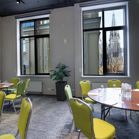 - Kyiv, An Ihg 4* Kiev