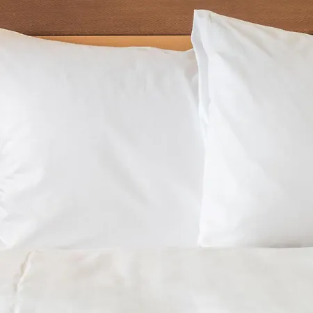 - Kyiv, An Ihg Hotel Kiev
