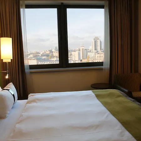 - Kyiv, An Ihg 4*