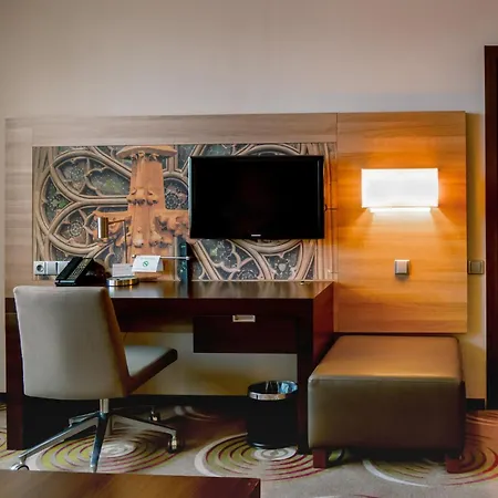 - Kyiv, An Ihg