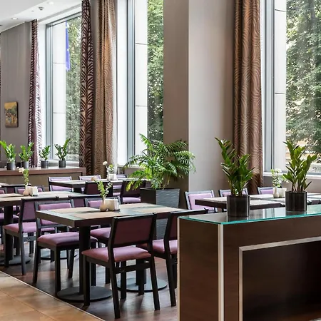 - Kyiv, An Ihg 4* Kiev